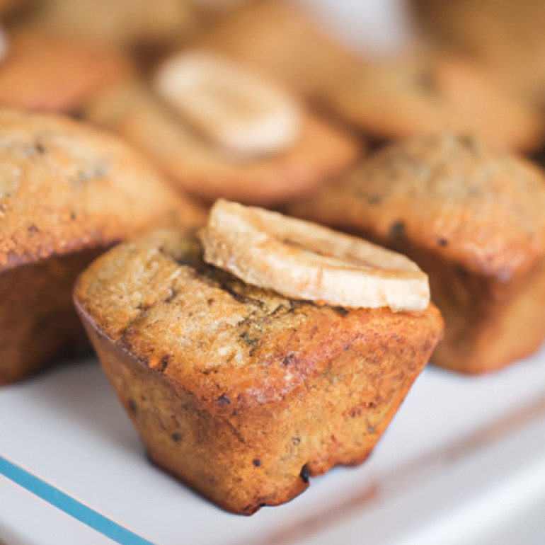 Irresistible Mini Banana Coffee Cakes: Gluten-Free Delights