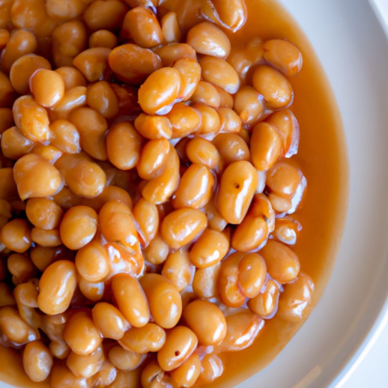 Hearty Homemade Baked Beans Recipe