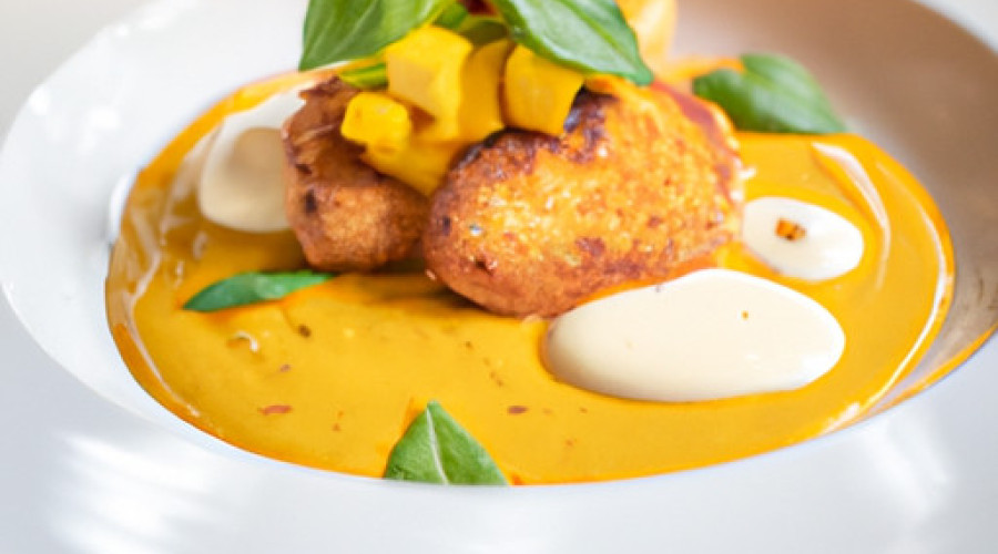 Savory Chicken Schnitzel with Irresistible Mango Cream Drizzle