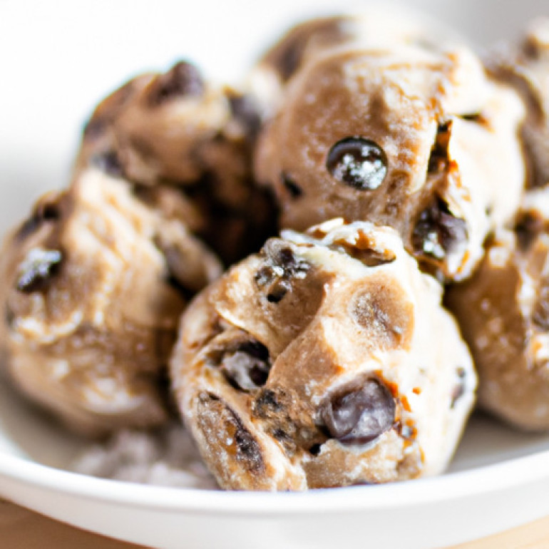 Irresistible Frozen Chocolate Chip Cookie Treats