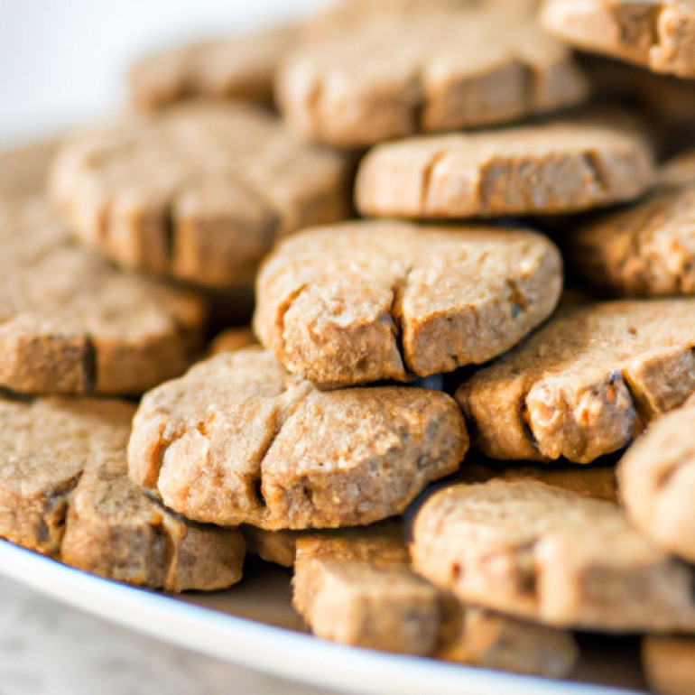 Spicy Sinterklass Delights: Irresistible Dutch Holiday Treats