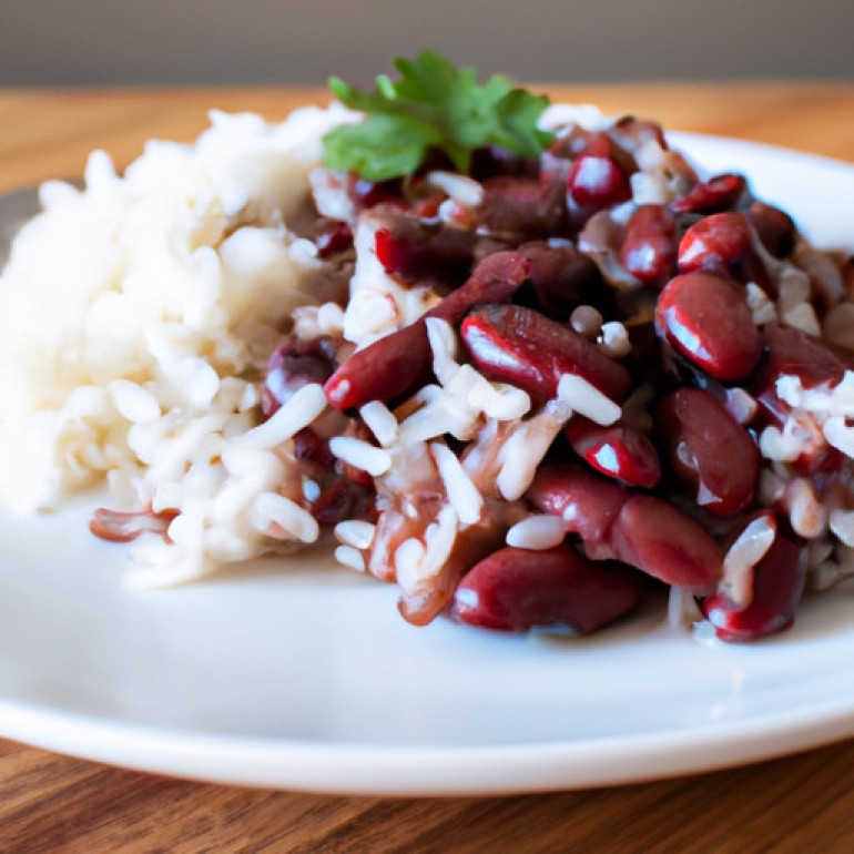 Savory Vegan Red Beans with Rice: A Flavorful Plant-Based Dish