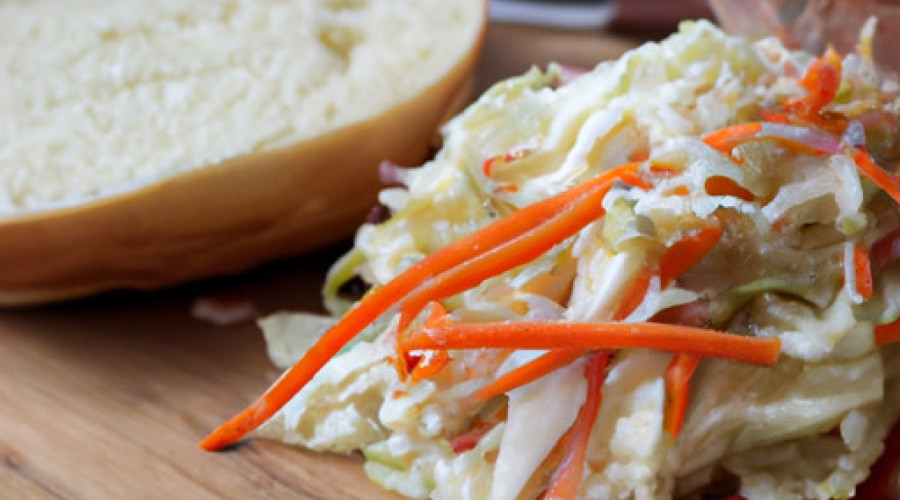Ultimate Coleslaw Recipe for BBQ Sandwiches: A Classic Twist