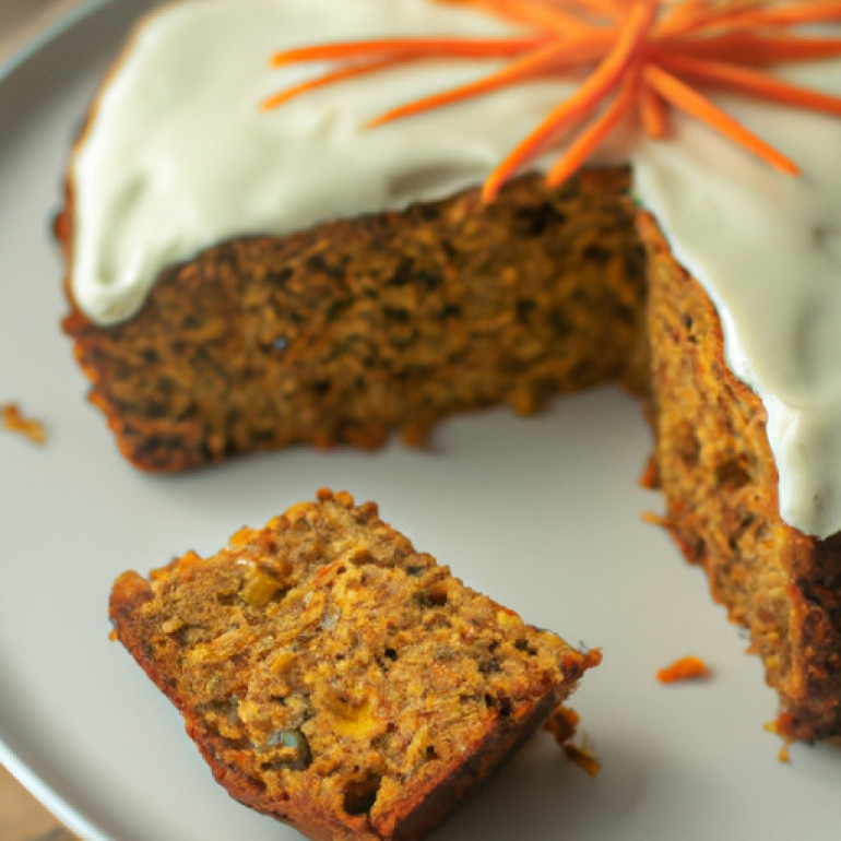 Savor the Spice: Delectable Carrot Cake Recipe