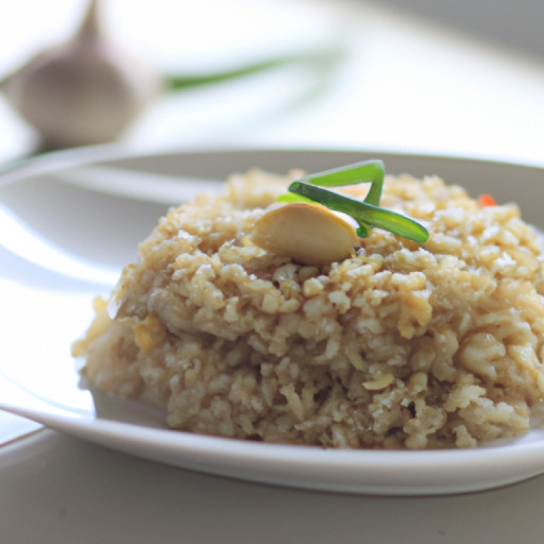 Savory Garlic Infused Rice: A Flavorful Twist