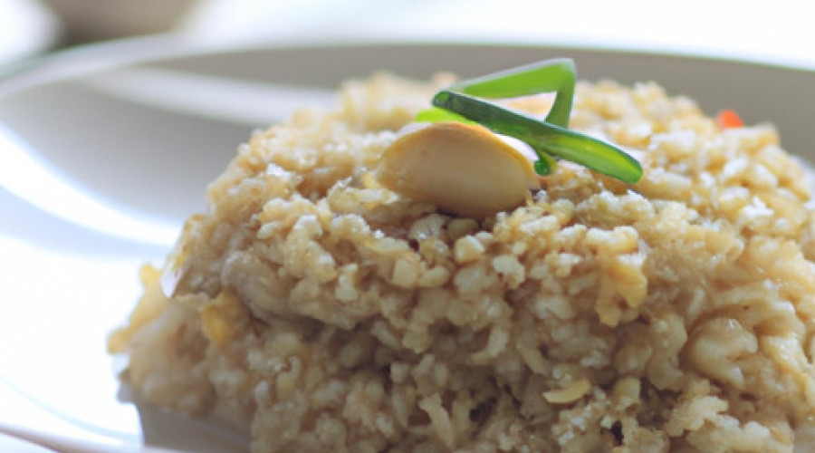 Savory Garlic Infused Rice: A Flavorful Twist