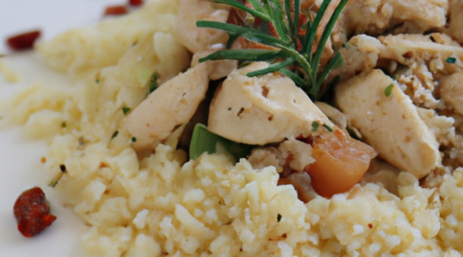 Savory Rosemary Chicken Couscous Salad: A Flavorful Twist