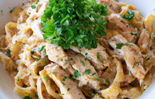Creamy Garlic Alfredo Chicken: A Delectable Twist!