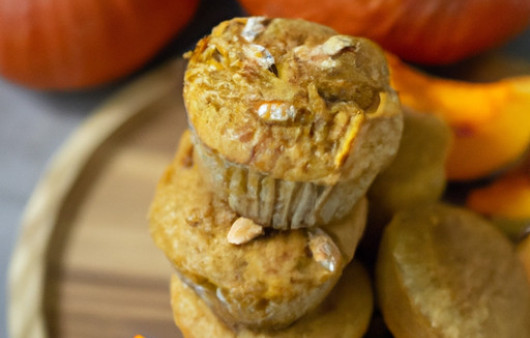 Ultimate Spiced Pumpkin Muffins with Whole Wheat Twist