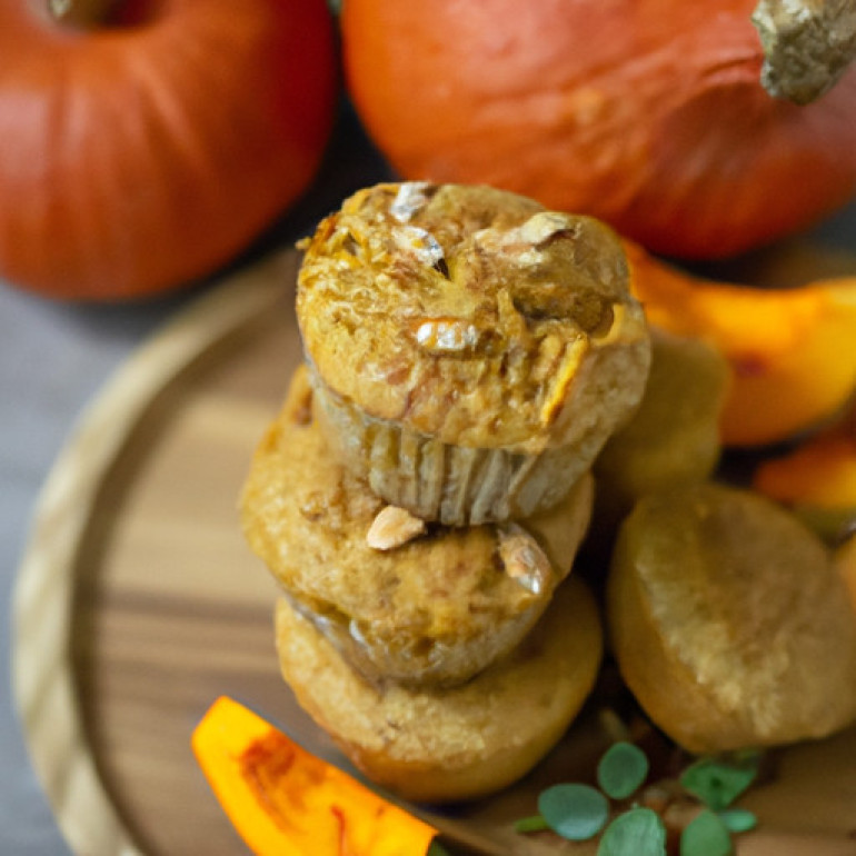 Ultimate Spiced Pumpkin Muffins with Whole Wheat Twist
