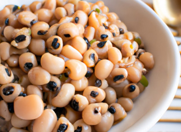 Savor the Flavor: Classic Black-Eyed Peas Recipe