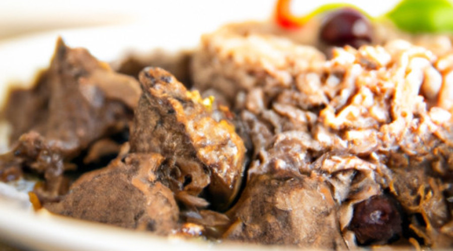 Exotic North African Beef with Brown Rice: A Flavorful Fusion