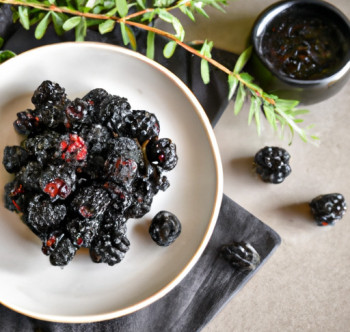 Ultimate Blackberry Bliss: A Sumptuous Dessert Option