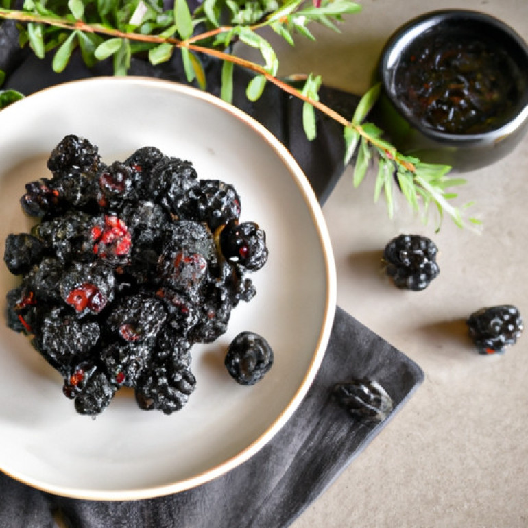 Ultimate Blackberry Bliss: A Sumptuous Dessert Option