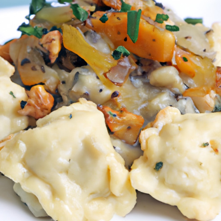 Savory Chicken and Dumplings: A Delicious Homestyle Delight