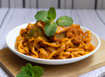 Savory Fusion Pasta: Pakistani-Inspired Curry Delight