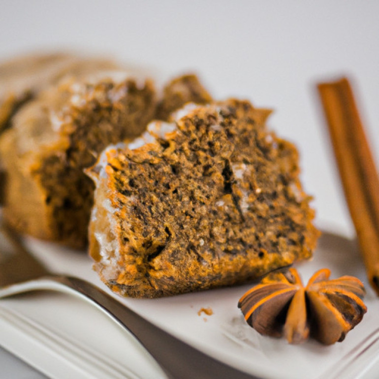 Deliciously Spiced Gingerbread Roll Recipe