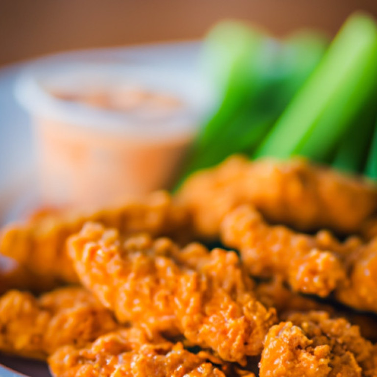 Irresistible Crunchy Buffalo Chicken Tenders Recipe