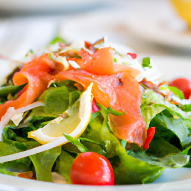 Savor the Ultimate Smoked Salmon Salad Recipe