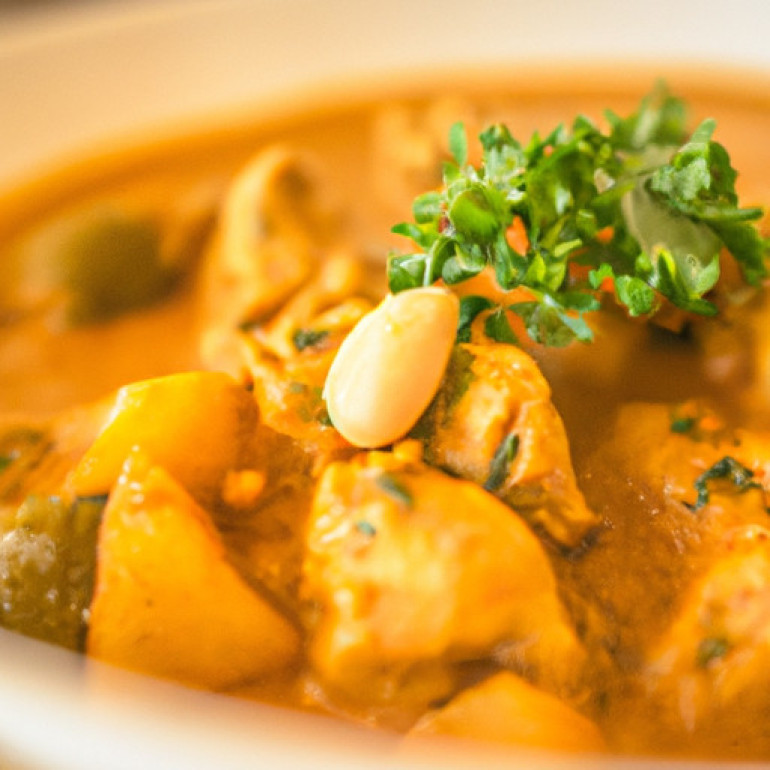 Savor the Exotic: Chicken and Pearl Onion Moroccan Stew
